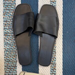 Soludos Black Leather Slide Sandals